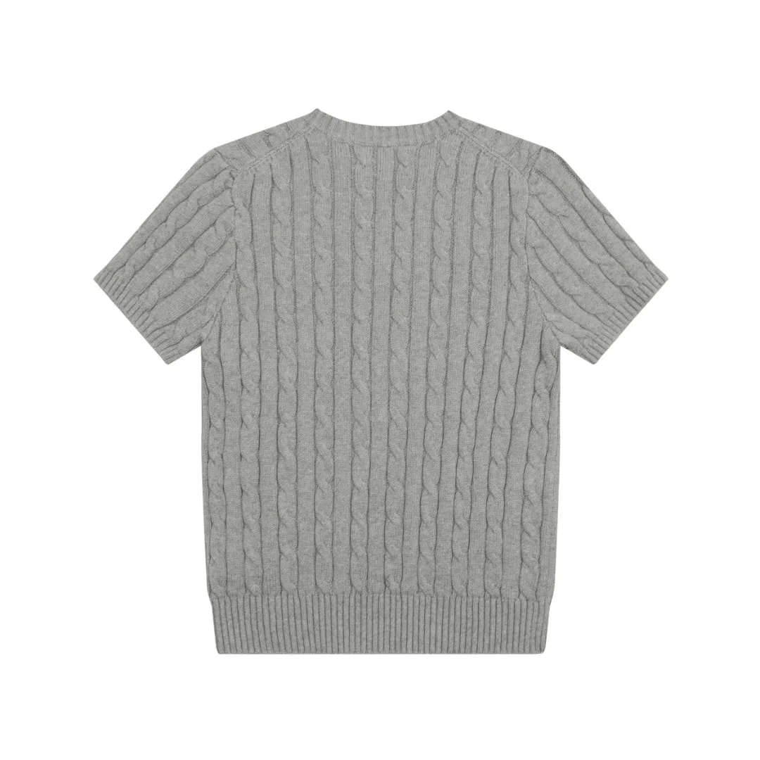 🅿️160 "Top quality" Style number: DS002# (not off the shelves all year round) [Ralph Lauren round neck solid color pony embroidered logo knitted short sleeves] ✅Ralph Lauren classic basic versatile knitted short sleeves for all seasons ✅Main supplier platform live broadcast Wholesale entities Replenish when out of stock Not off the shelves ✅ZP quality 1:1 version Scan the code to enter the GF website Counter quality ✅Detailed quality is the only one in Guangzhou Imported quality cotton yarn, focusing on high-end, cost-effective, good quality needless to say ✅The version is restored to the original order, the maximum size can be worn up to 160 pounds, loose, comfortable and stress-free ✅The upper body is simple and easy to match, a must-have for goddess ootd, good-looking clothes are never picky, a must-have in the goddess’ wardrobe Size: S-XL Color: Black White Gray Light Blue Light Pink Colorful Blue Khaki Bright Yellow Fruit Green Milk Apricot Wood Green Taro Purple Chinese Red Anchor Red Navy Red Label Navy Blue White Label
